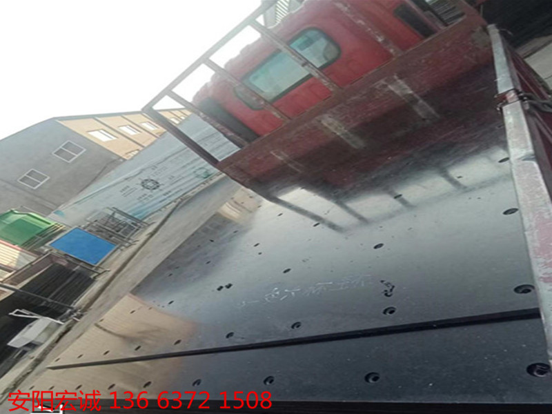 安陽宏誠：高分子聚乙烯板-車廂、車底滑板